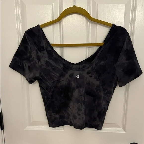 lululemon Align Short Sleeved Black and Gray Shirt - Size 8 - Picture 2 of 7